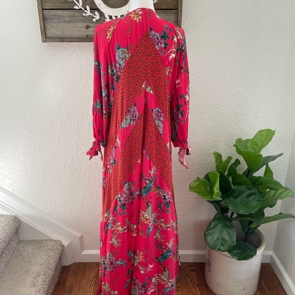 Johnny‎ Was pink bird print button front maxi dress cover up size L - Picture 8 of 9